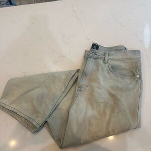 Men's Light Wash Baggy Jeans